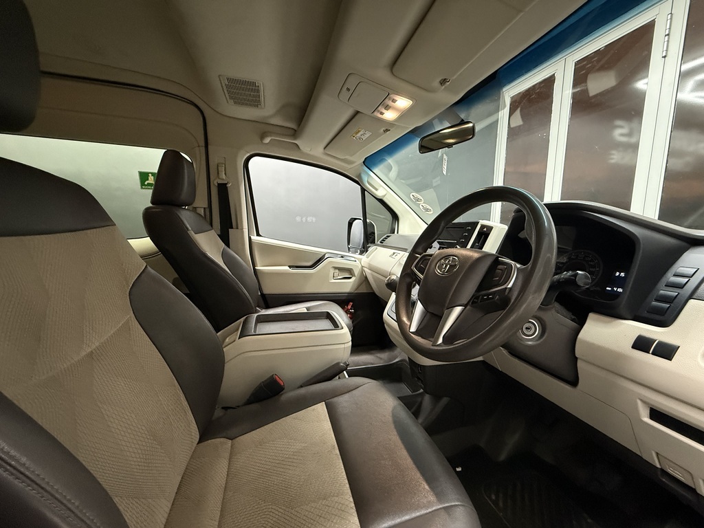 TOYOTA QUANTUM QUANTUM 2.8 GL 11 SEAT - 8