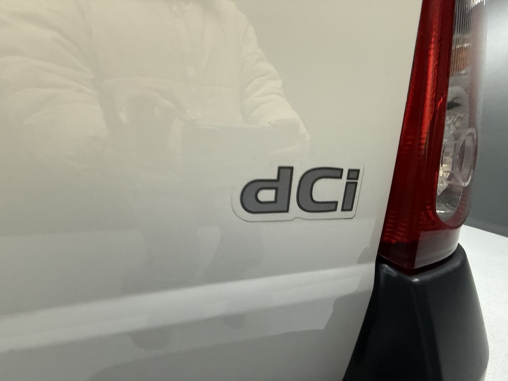 NISSAN NP200 NP200 1.5 DCi  A/C SAFETY PACK P/U S/C - 9