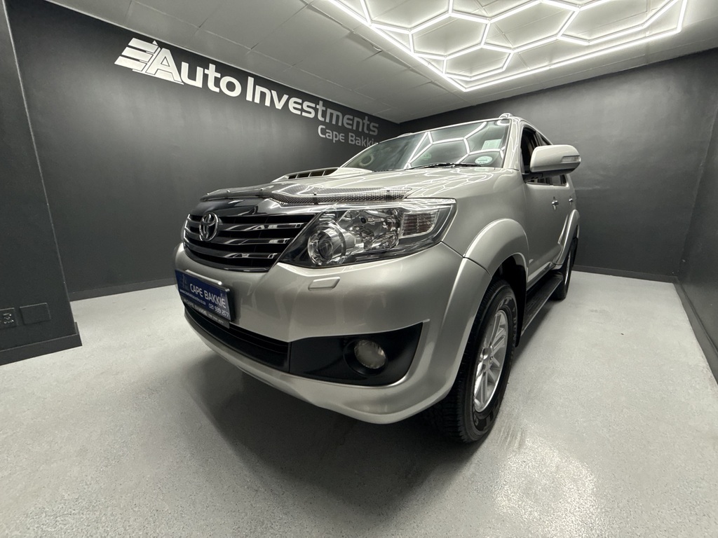 TOYOTA FORTUNER FORTUNER 3.0D-4D R/B - 6