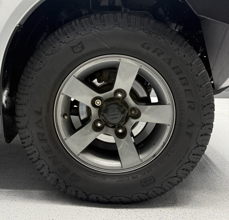 SUZUKI JIMNY JIMNY 1.3 - 13