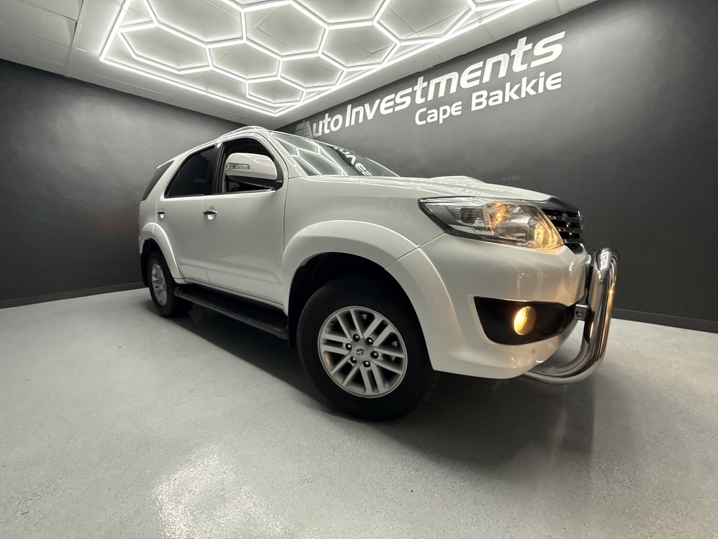 TOYOTA FORTUNER FORTUNER 2.5D-4D RB - 1