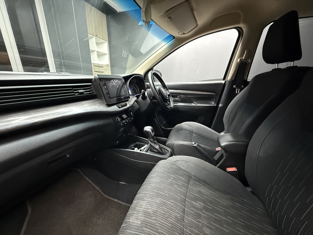 TOYOTA RUMION RUMION 1.5 TX A/T - 9