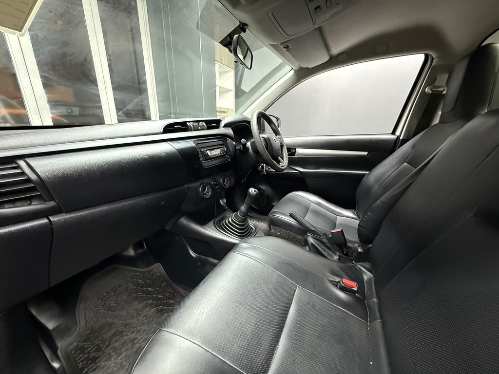 TOYOTA HILUX HILUX 2.4 GD S A/C P/U S/C - 8