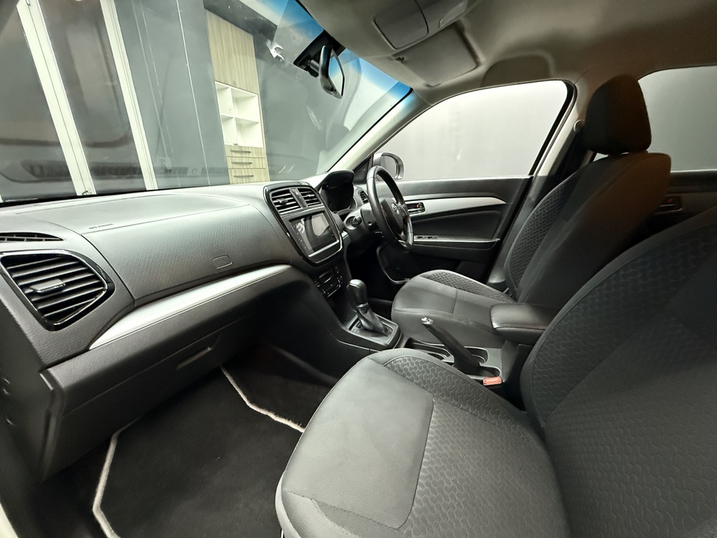 TOYOTA URBAN CRUISER URBAN CRUISER 1.5XR A/T - 10