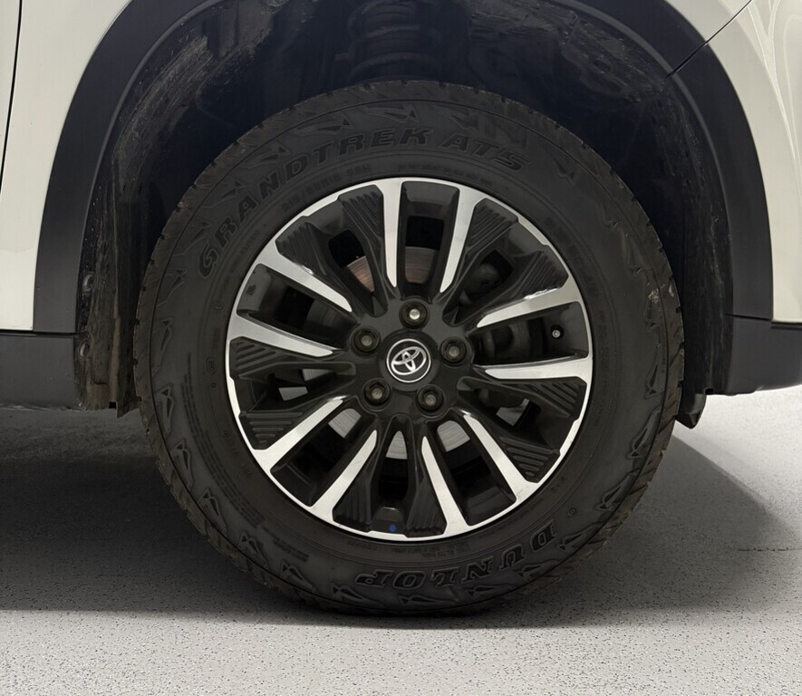 TOYOTA URBAN CRUISER URBAN CRUISER 1.5XR A/T - 16