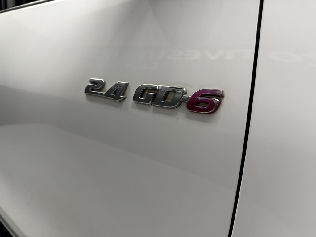 TOYOTA HILUX HILUX 2.4 GD-6 RB SRX P/U D/C - 16