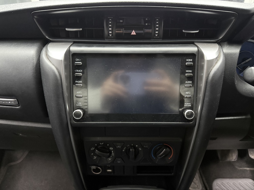 TOYOTA FORTUNER FORTUNER 2.4GD-6 R/B A/T - 16