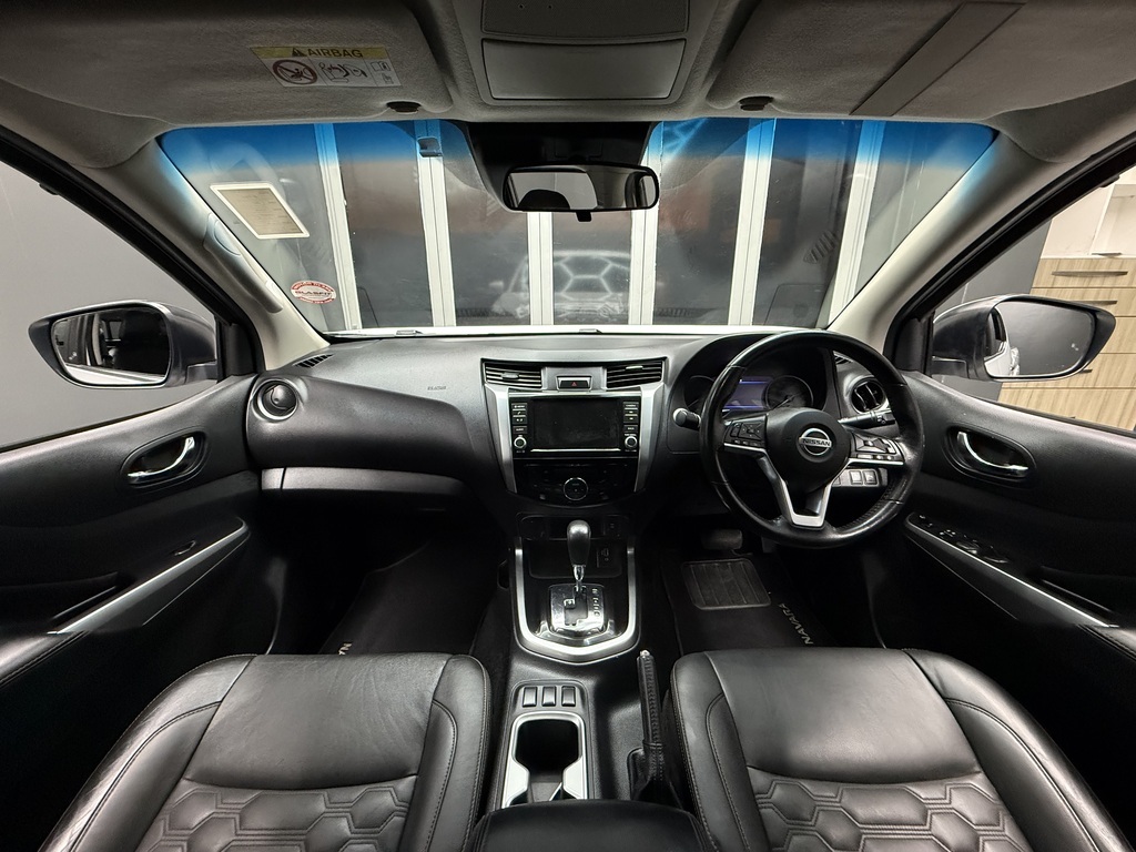 NISSAN NAVARA NAVARA 2.5DDTI LE/LE PLUS A/T D/C P/U - 10