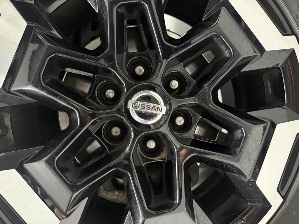 NISSAN NAVARA NAVARA 2.5DDTI LE/LE PLUS A/T D/C P/U - 18