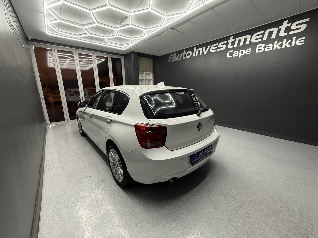 BMW 1 SERIES 116i 5DR A/T (F20) - 5