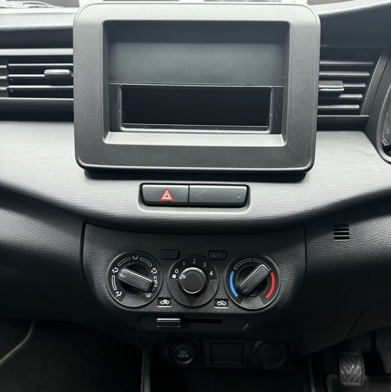 SUZUKI ERTIGA ERTIGA 1.5 GA - 13
