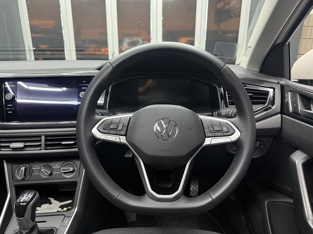 VOLKSWAGEN POLO POLO 1.0 TSI LIFE DSG - 13