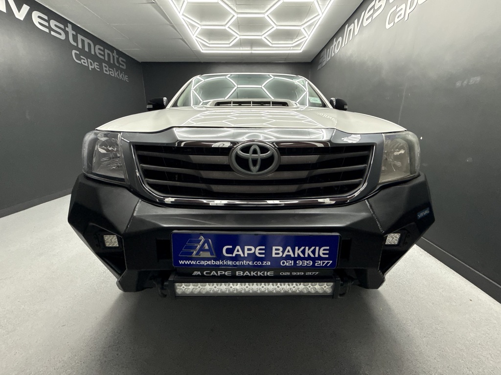 TOYOTA HILUX HILUX 3.0D-4D LEGEND 45 XTRA CAB P/U - 6