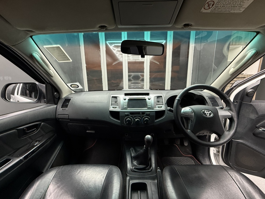 TOYOTA HILUX HILUX 3.0D-4D LEGEND 45 XTRA CAB P/U - 9
