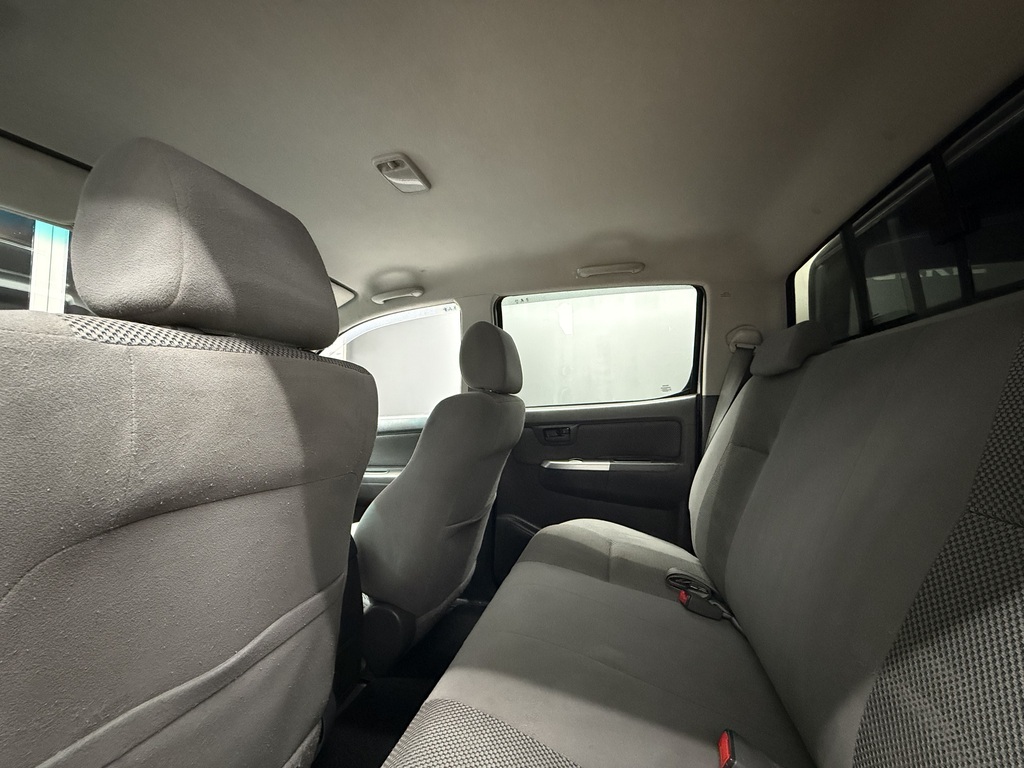 TOYOTA HILUX HILUX 3.0 D-4D RAIDER 4X4 A/T P/U D/C - 10