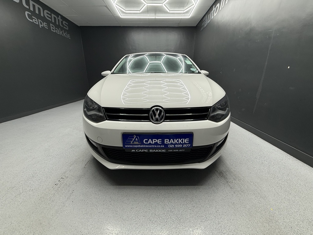 VOLKSWAGEN POLO POLO 1.4 COMFORTLINE 5DR - 7