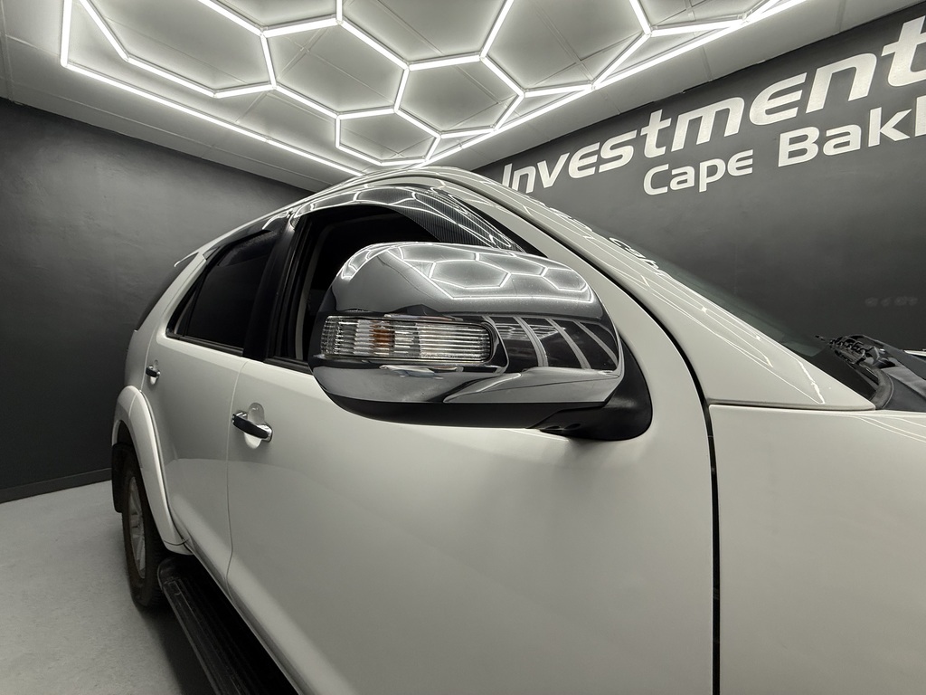 TOYOTA FORTUNER FORTUNER 3.0D-4D R/B A/T - 18