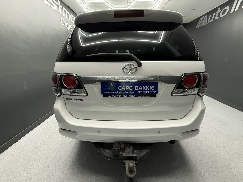 TOYOTA FORTUNER FORTUNER 3.0D-4D R/B A/T - 4