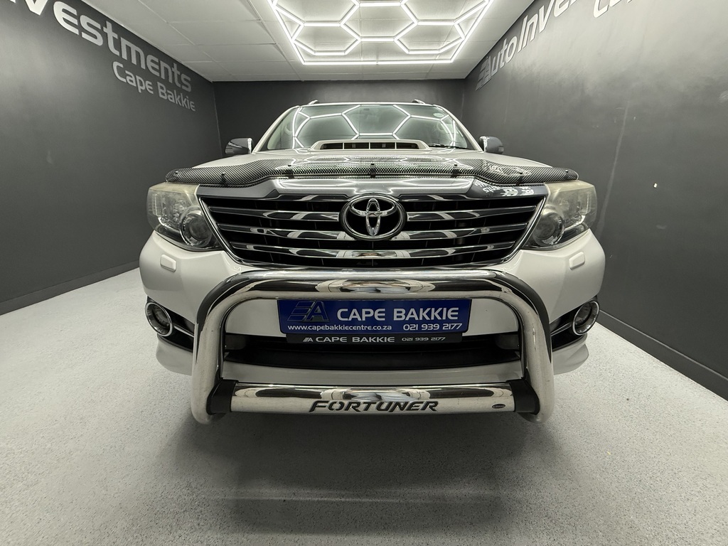 TOYOTA FORTUNER FORTUNER 3.0D-4D R/B A/T - 7