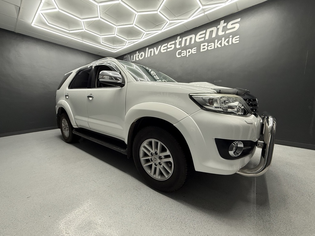 TOYOTA FORTUNER FORTUNER 3.0D-4D R/B A/T - 8