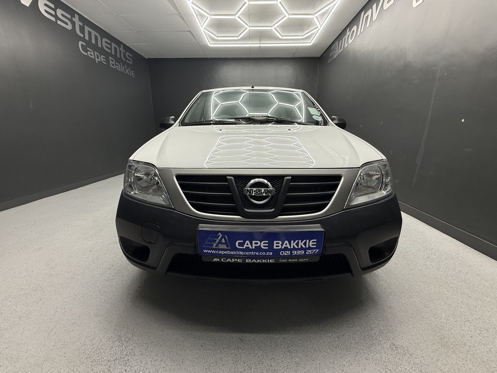 NISSAN NP200 NP200 1.6  A/C SAFETY PACK P/U S/C - 7