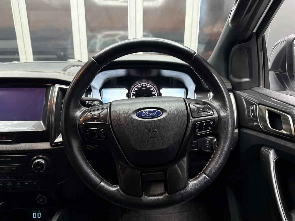 FORD RANGER RANGER 2.0D BI-TURBO WILDTRAK 4X4 A/T P/U D/C - 12