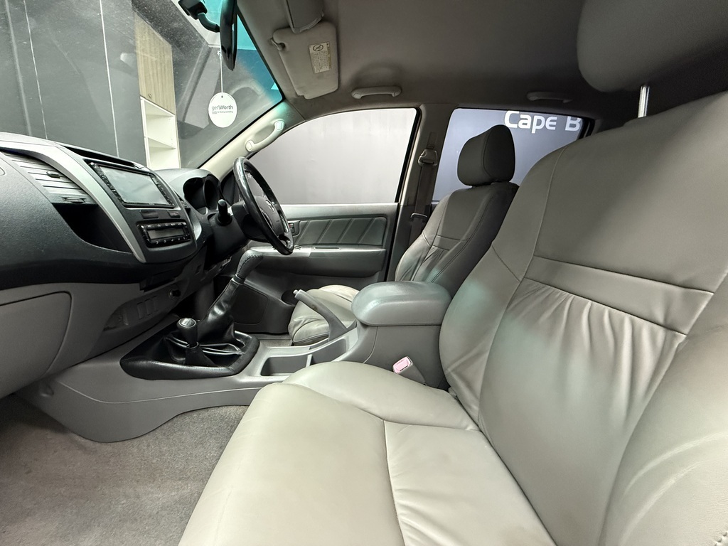 TOYOTA HILUX HILUX 3.0 D-4D RAIDER 4X4 P/U D/C - 9
