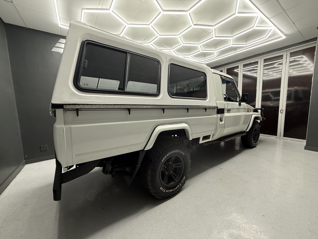 TOYOTA LAND CRUISER LAND CRUISER 4.5 PETROL P/U S/C - 3