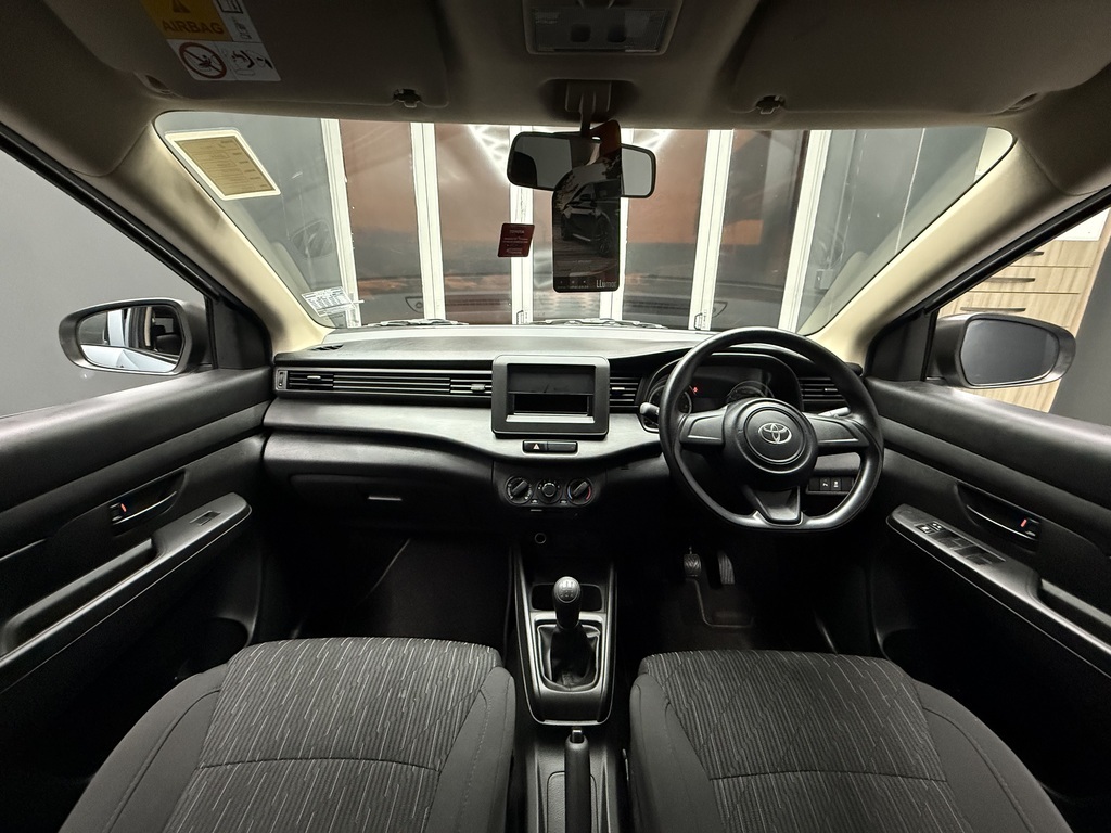 TOYOTA RUMION RUMION 1.5 S - 12