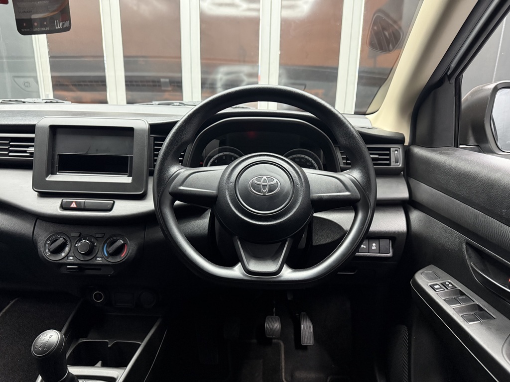 TOYOTA RUMION RUMION 1.5 S - 15