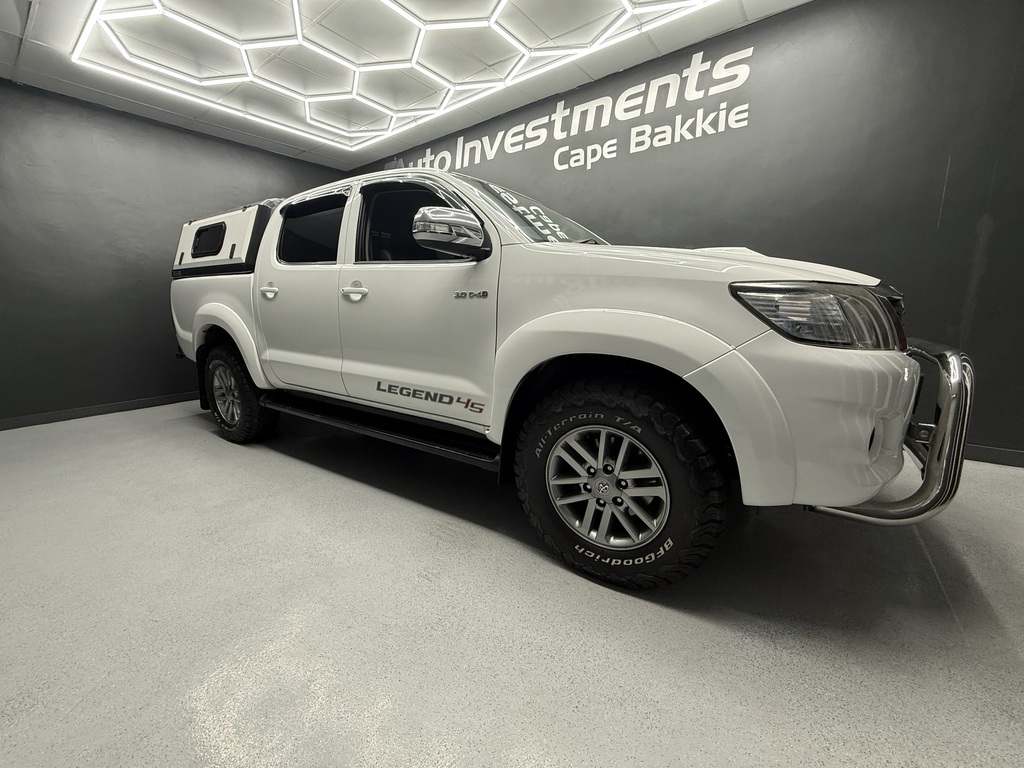TOYOTA HILUX HILUX 3.0 D-4D LEGEND 45 4X4 P/U D/C - 7