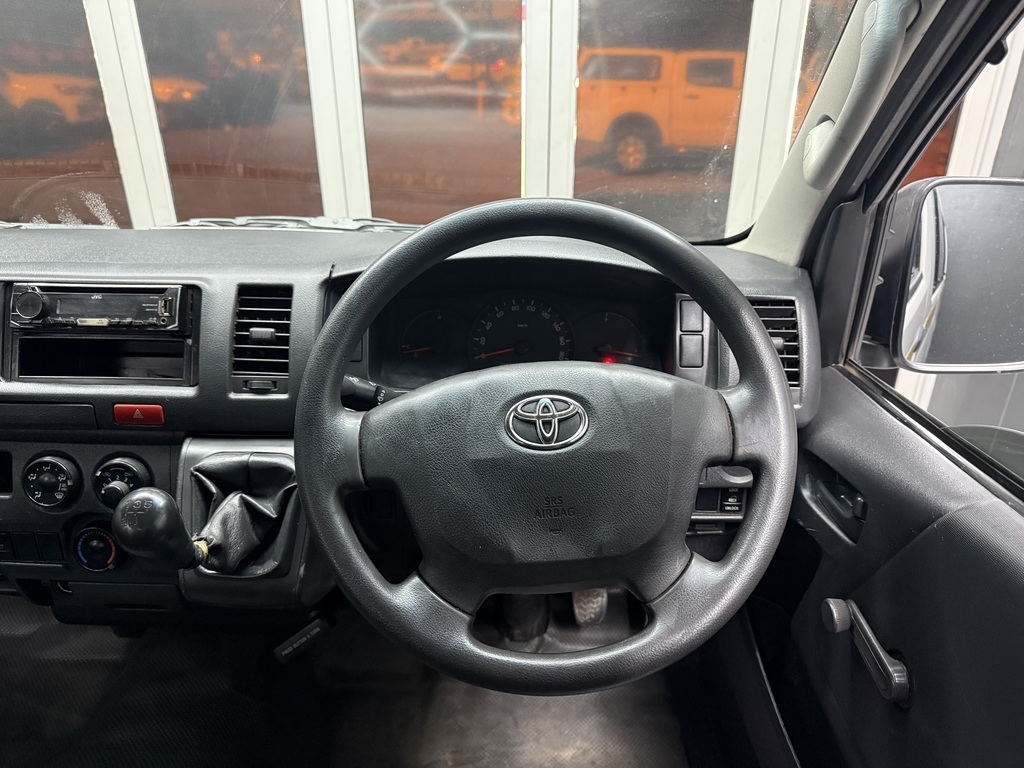 TOYOTA QUANTUM QUANTUM/HIACE 2.5 D-4D SESFIKILE 16s - 13