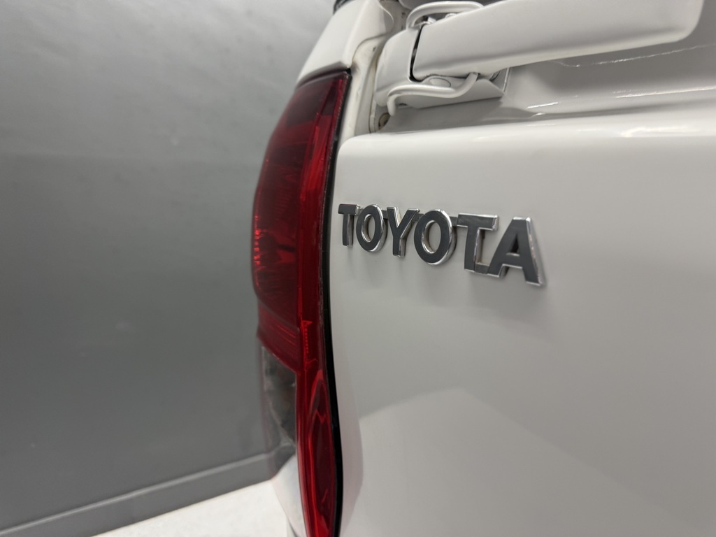 TOYOTA HILUX HILUX 2.4 GD S A/C P/U S/C - 13