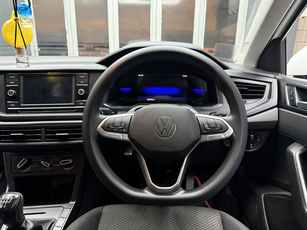 VOLKSWAGEN POLO POLO 1.0 TSI LIFE - 12