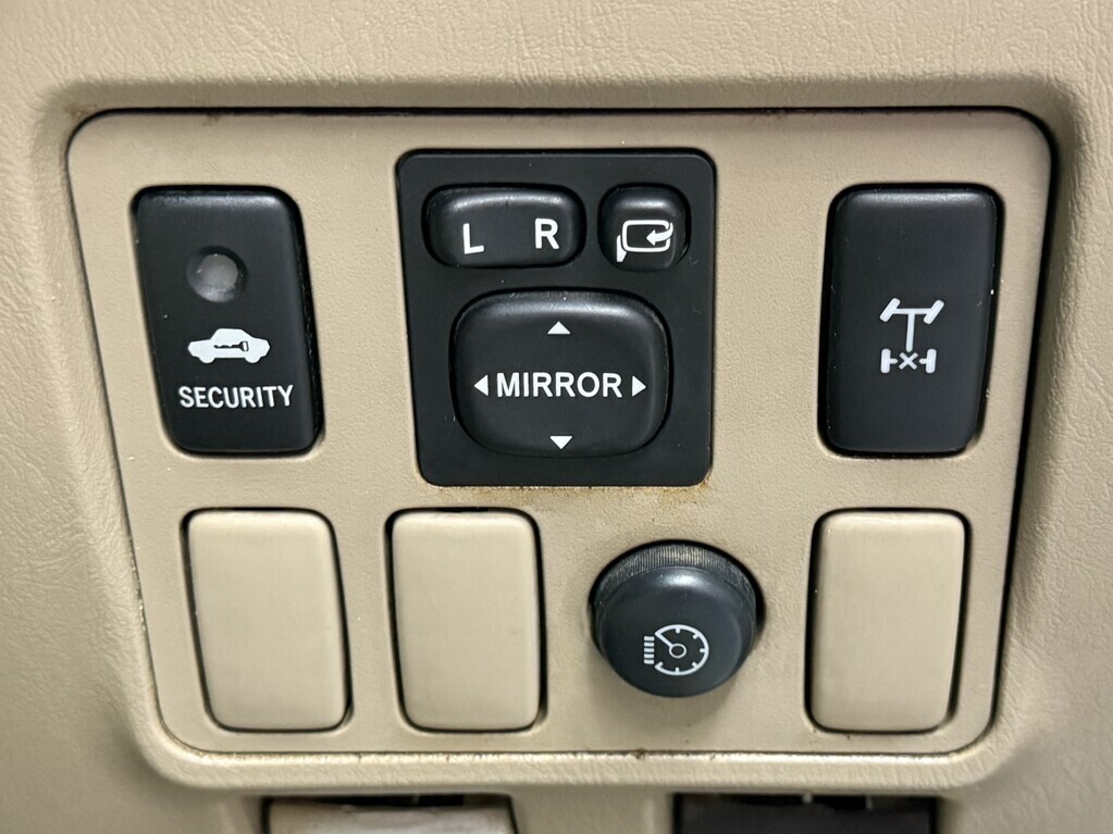 TOYOTA FORTUNER FORTUNER 3.0D-4D R/B A/T - 13