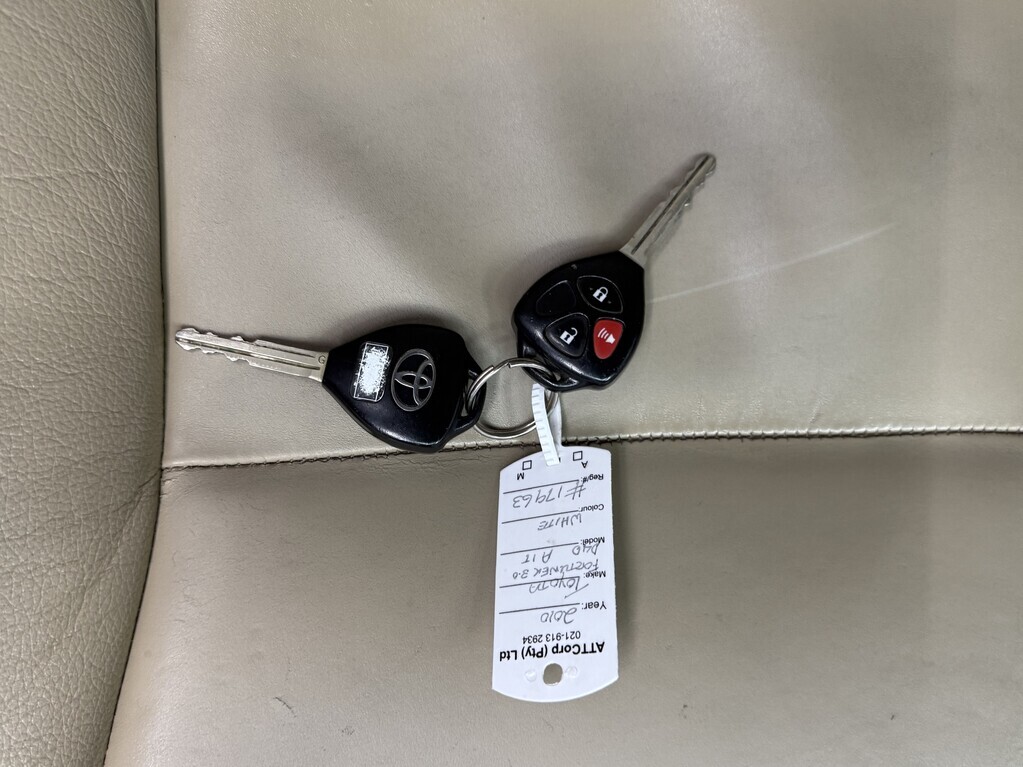 TOYOTA FORTUNER FORTUNER 3.0D-4D R/B A/T - 14