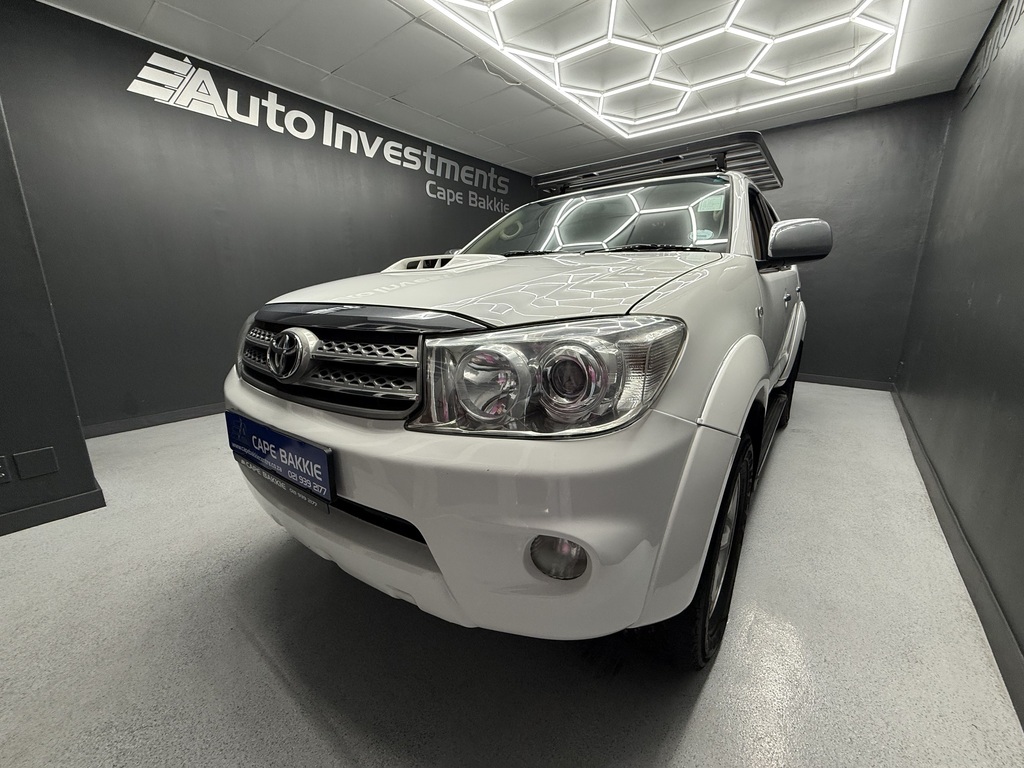 TOYOTA FORTUNER FORTUNER 3.0D-4D R/B A/T - 6