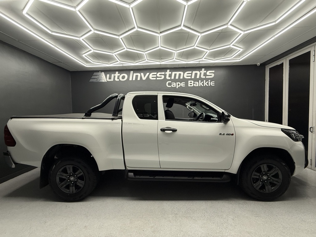 TOYOTA HILUX HILUX 2.4 GD-6 RB RAIDER A/T P/U E/CAB - 2