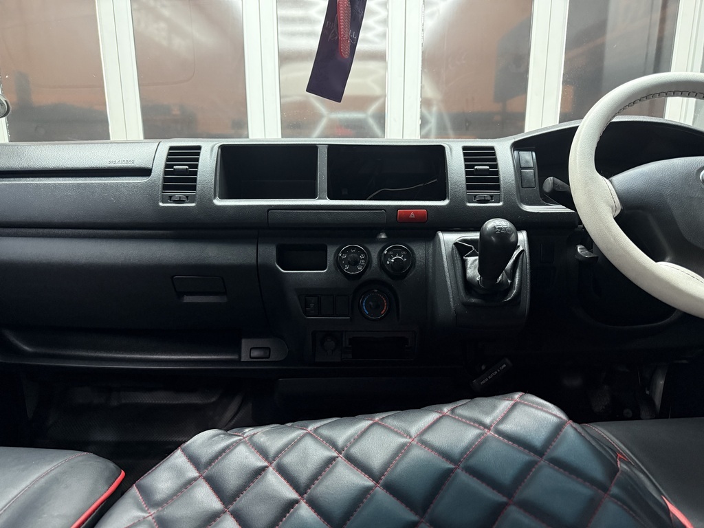 TOYOTA QUANTUM QUANTUM/HIACE 2.5 D-4D SESFIKILE 16s - 13