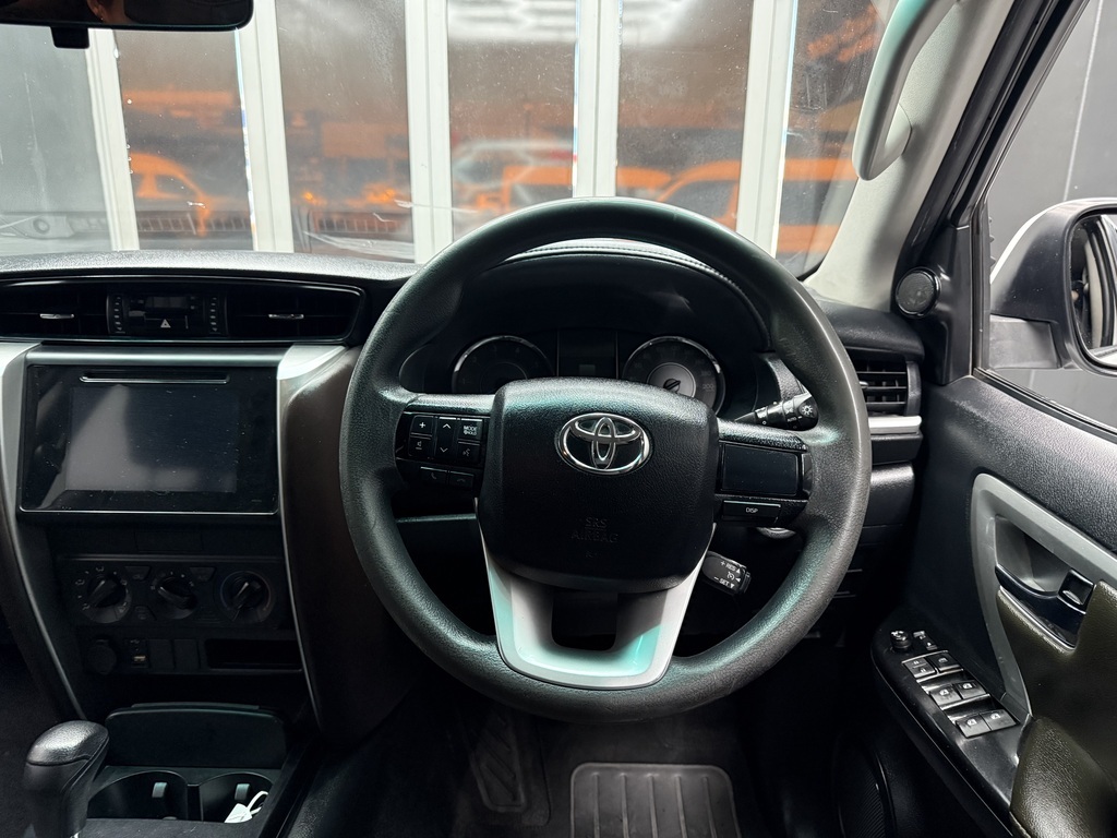 TOYOTA FORTUNER FORTUNER 2.4GD-6 R/B A/T - 12