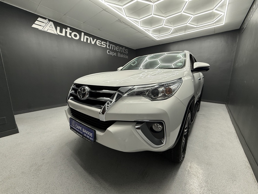 TOYOTA FORTUNER FORTUNER 2.4GD-6 R/B A/T - 6