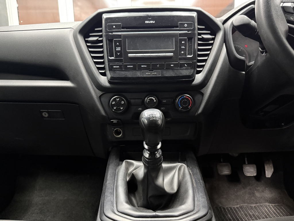 ISUZU D-MAX D-MAX 1.9 Ddi HR L D/C P/U - 11
