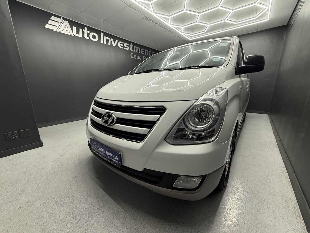 HYUNDAI H-1 H-1 2.5 CRDI A/T/ 2.5 ELITE A/T - 4