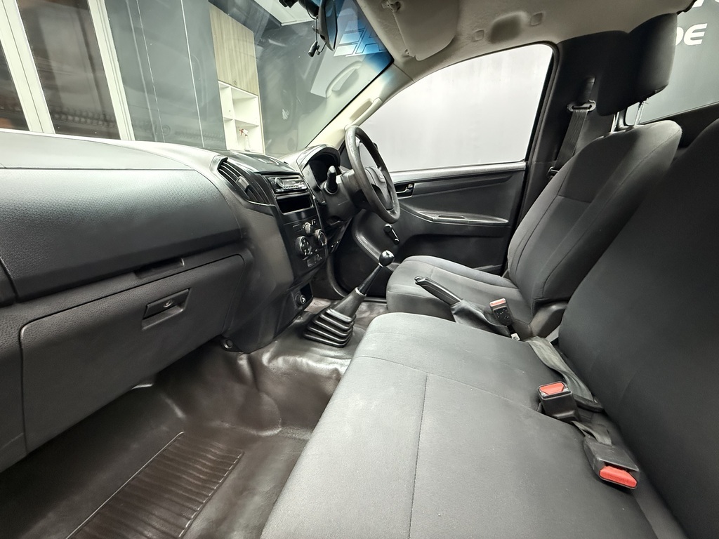 ISUZU D-MAX D-MAX 250 HO FLEETSIDE SAFETY S/C P/U - 9