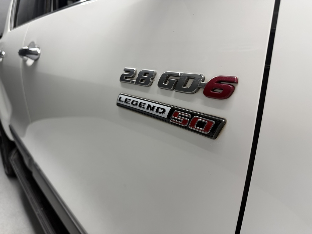 TOYOTA HILUX HILUX 2.8 GD-6 RB LEGEND A/T P/U D/C - 17