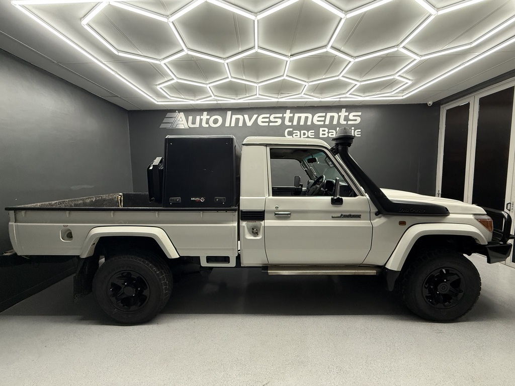 TOYOTA LAND CRUISER PICK UP LAND CRUISER 79 4.5D P/U S/C - 2