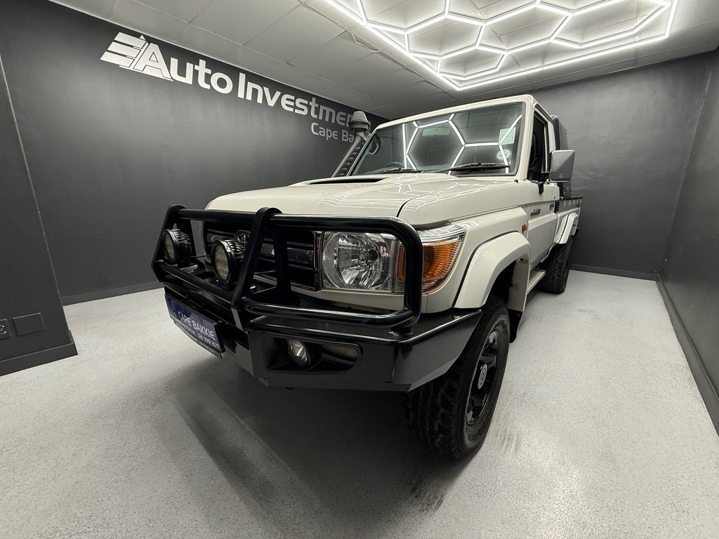 TOYOTA LAND CRUISER PICK UP LAND CRUISER 79 4.5D P/U S/C - 6