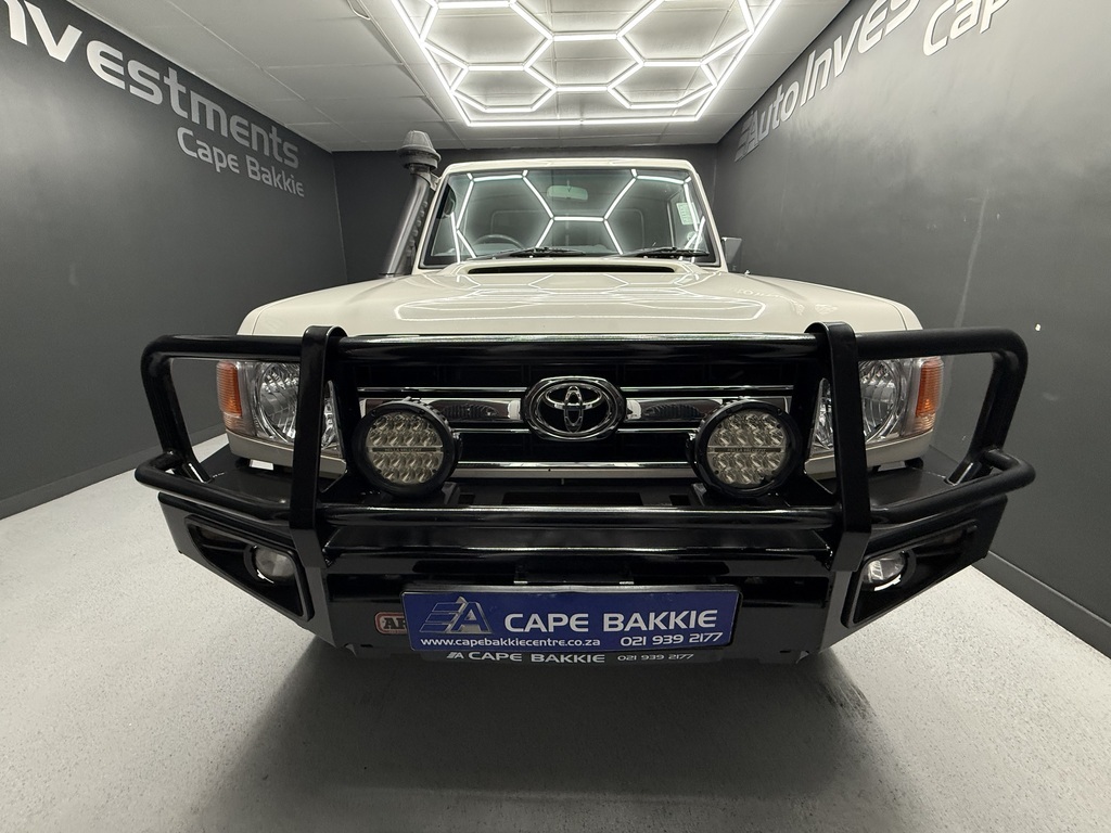 TOYOTA LAND CRUISER PICK UP LAND CRUISER 79 4.5D P/U S/C - 8