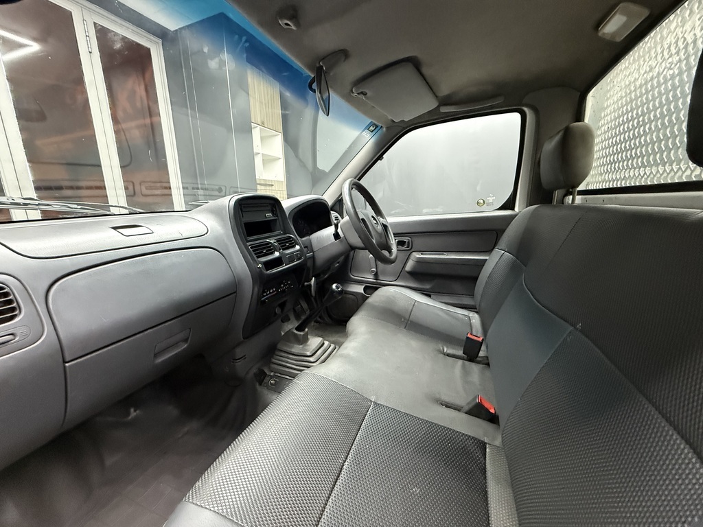 NISSAN HARDBODY HARDBODY NP300 2.0i LWB P/U S/C - 10