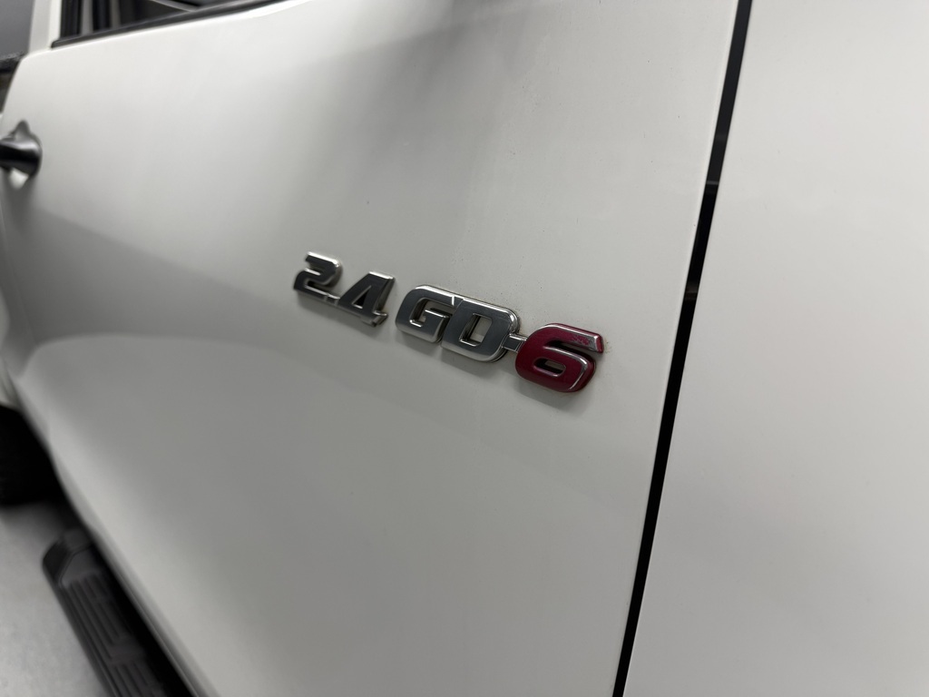 TOYOTA HILUX HILUX 2.4 GD-6 RB SRX P/U S/C - 13